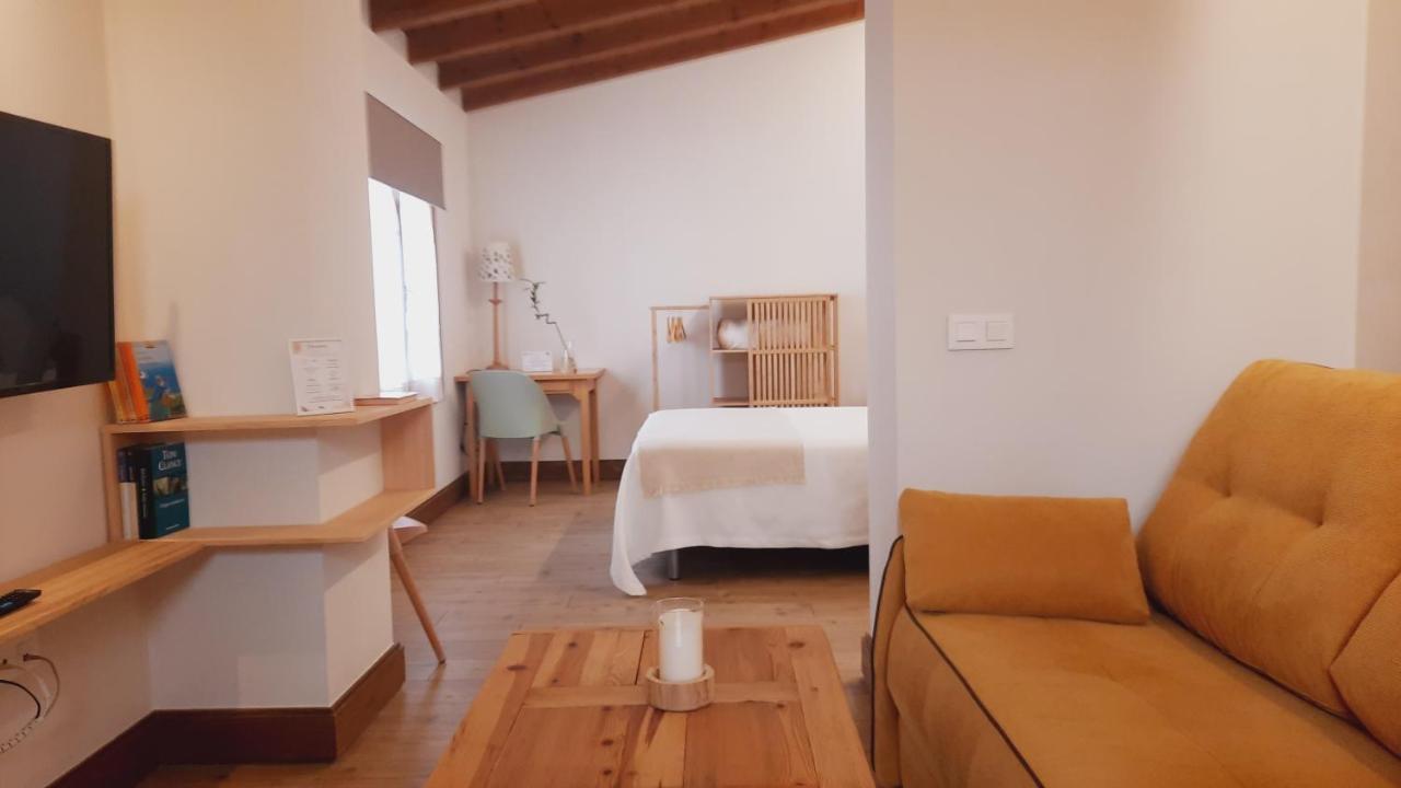La Casa Del Medico Hosteria Rural Urda Exterior photo